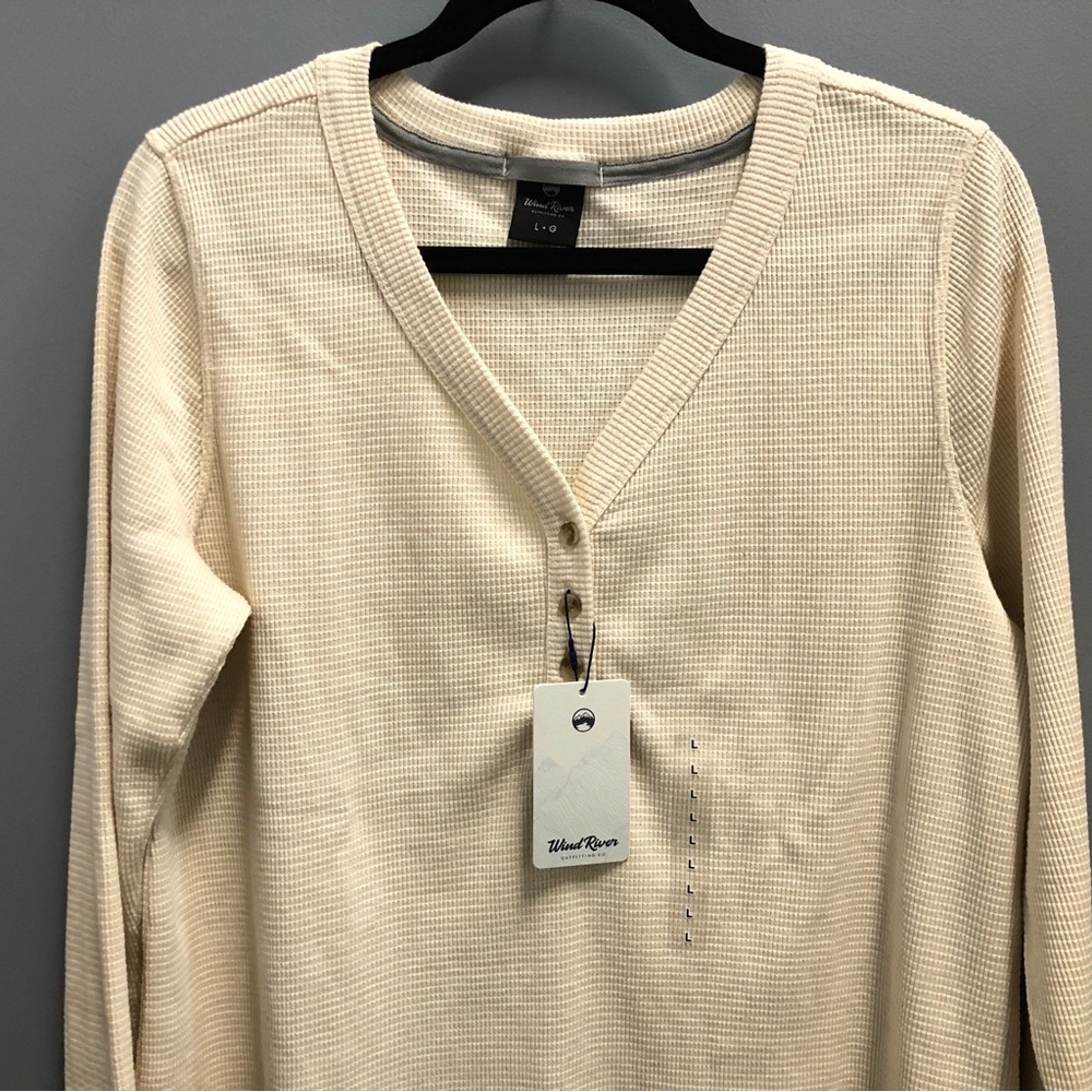 NWT Women’s Cream, Long Sleeve, Waffle Shirt, Sz L, Wind River